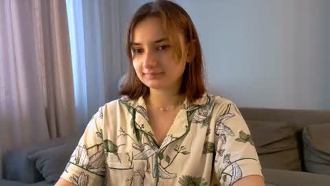 Lelia online show from June 21, 2:10 pm