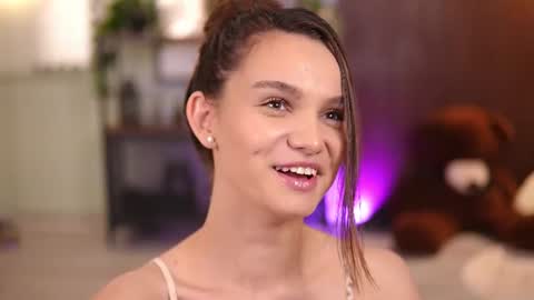 Lena Laurent online show from June 19, 9:46 am