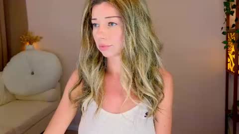 Lena online show from June 26, 10:38 am