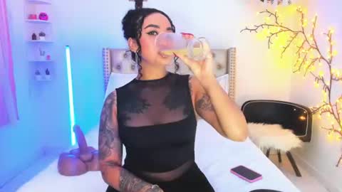 Lena  online show from June 25, 9:38 pm