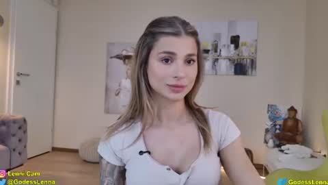 Lenna Goddess online show from June 18, 4:58 am