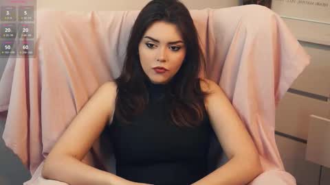Snapshot of leonardarizk chatting on October 19, 9:00 am Mia online show from October 19, 9:00 am