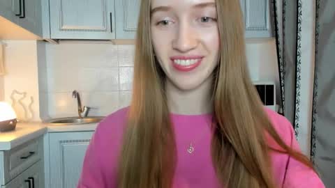  LESLIE   online show from October 24, 8:38 pm