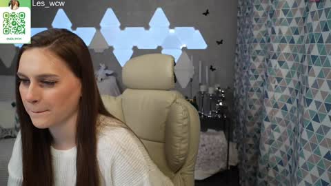 LeslieKorfs online show from February 6, 10:21 pm