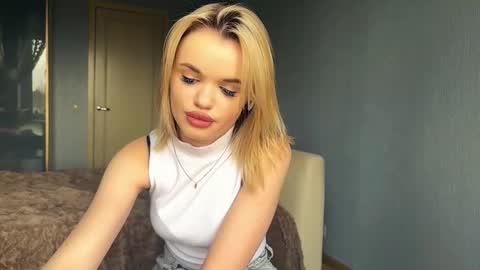 Nika online show from March 28, 12:48 pm