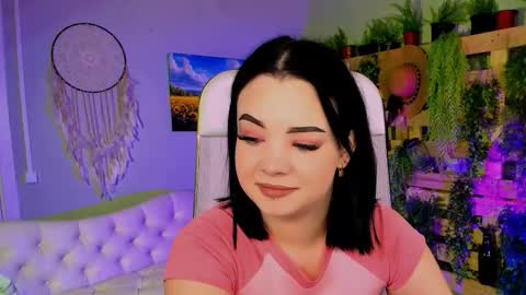 LeslieRowe online show from October 18, 5:26 pm