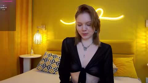 Snapshot of lessysweety chatting on October 20, 2:25 am Lessy online show from October 20, 2:25 am