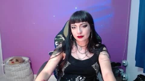 lestatdlion online show from December 11, 11:32 pm