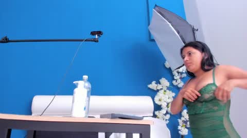 Maria Jose online show from June 14, 11:10 am