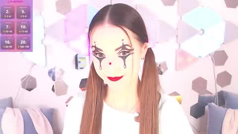 Alexia online show from November 4, 10:15 pm