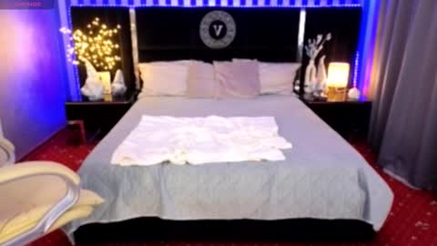 lexi_si online show from December 19, 7:55 am