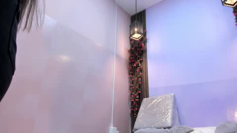 Snapshot of lexi_vyxen chatting on October 21, 12:53 pm Lexi online show from October 21, 12:53 pm