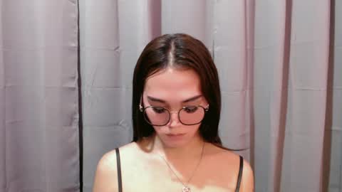lexibabe_ online show from June 20, 9:46 am