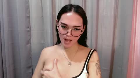lexibabe_ online show from July 5, 5:13 am