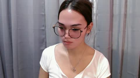 lexibabe_ online show from June 22, 5:04 am