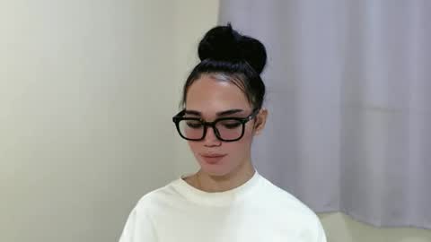 lexibabe_ online show from November 7, 10:36 pm