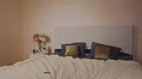 Sophie online show from November 26, 5:08 am