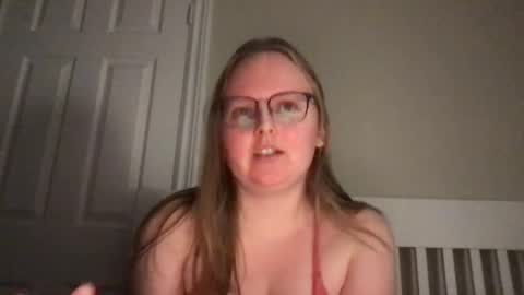 lexie online show from December 14, 4:34 am