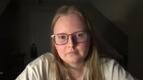 lexie online show from January 16, 1:37 am