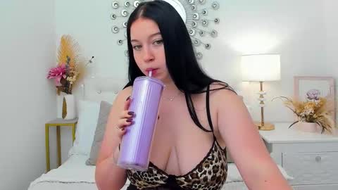 Snapshot of lexiepat chatting on October 10, 12:21 pm Alex online show from October 10, 12:21 pm