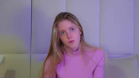 Lexi online show from September 16, 6:21 am