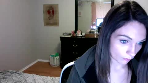 lexwyoex online show from December 16, 9:20 pm