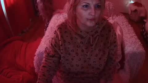 Hannah online show from January 10, 11:33 am