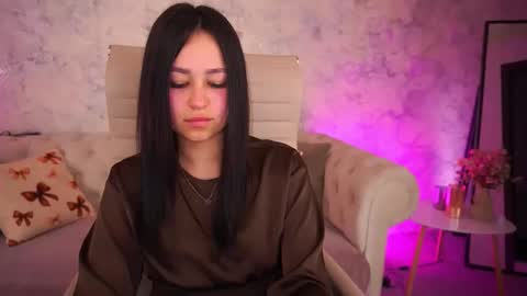 Lexi online show from May 16, 6:38 am
