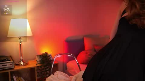 Lexy  online show from May 1, 8:56 pm