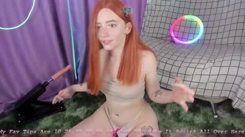 Snapshot of lexy_l0vy chatting on September 30, 6:41 am LexxxY online show from September 30, 6:41 am