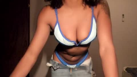 LEXY - Independent account online show from December 22, 7:17 pm