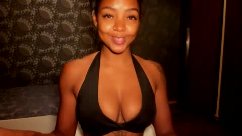 LEXY - Independent account online show from October 26, 12:17 am