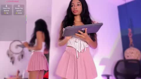 Snapshot of lexyskye chatting on October 9, 11:36 am lexyskye online show from October 9, 11:36 am