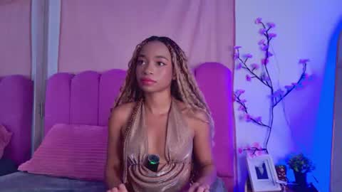 lexyskye online show from June 9, 1:10 pm