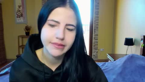 lexyswett online show from October 25, 7:49 am