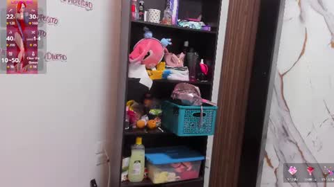 lexyy24_ online show from June 16, 9:21 am