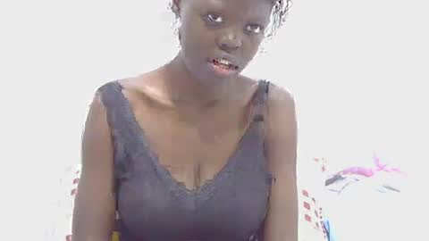 laylani69 online show from July 12, 5:58 pm