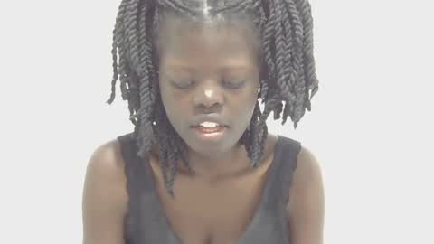 laylani69 online show from June 23, 7:34 pm
