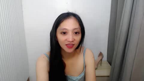 Lyn online show from November 6, 9:59 am