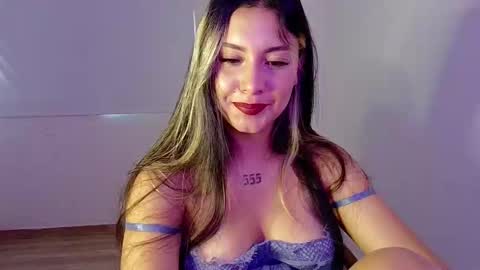 Lia  online show from January 7, 9:07 pm