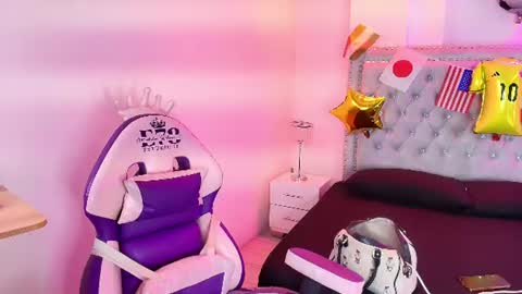 Lia  online show from June 18, 3:52 am