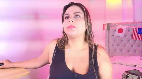 Lia  online show from July 3, 3:23 am
