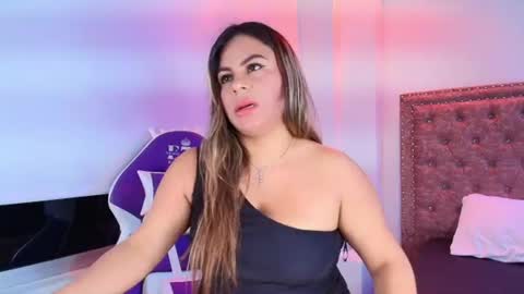 Lia  online show from August 1, 3:52 am