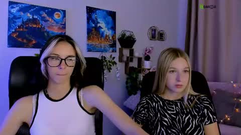 lia_dream_ online show from July 28, 12:48 pm