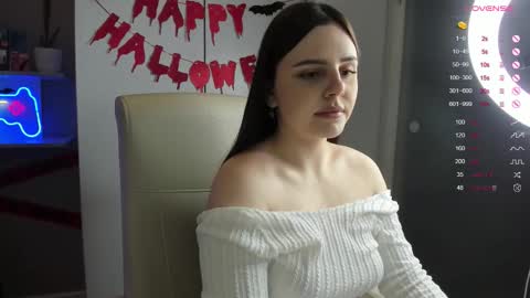 Lia online show from November 1, 2:21 pm