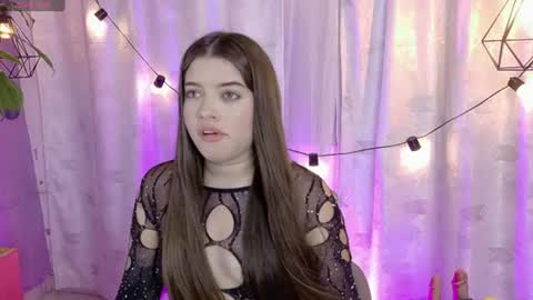 lia_little18 online show from July 26, 9:00 pm