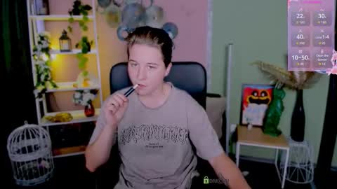 Lia online show from September 18, 9:19 am