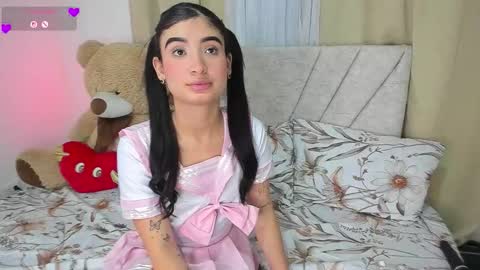 Lia Sweetty online show from December 5, 12:43 am