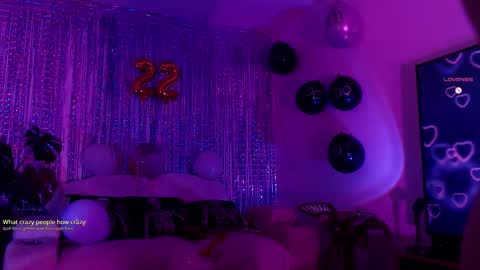 Liaa  online show from September 16, 2:30 am