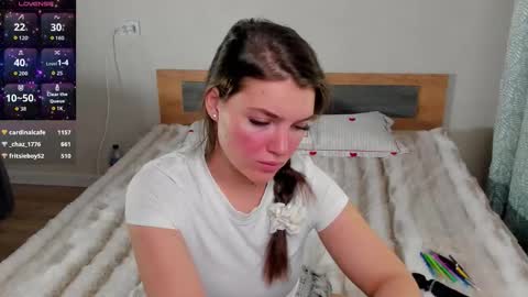 liana_8 online show from November 14, 5:46 pm